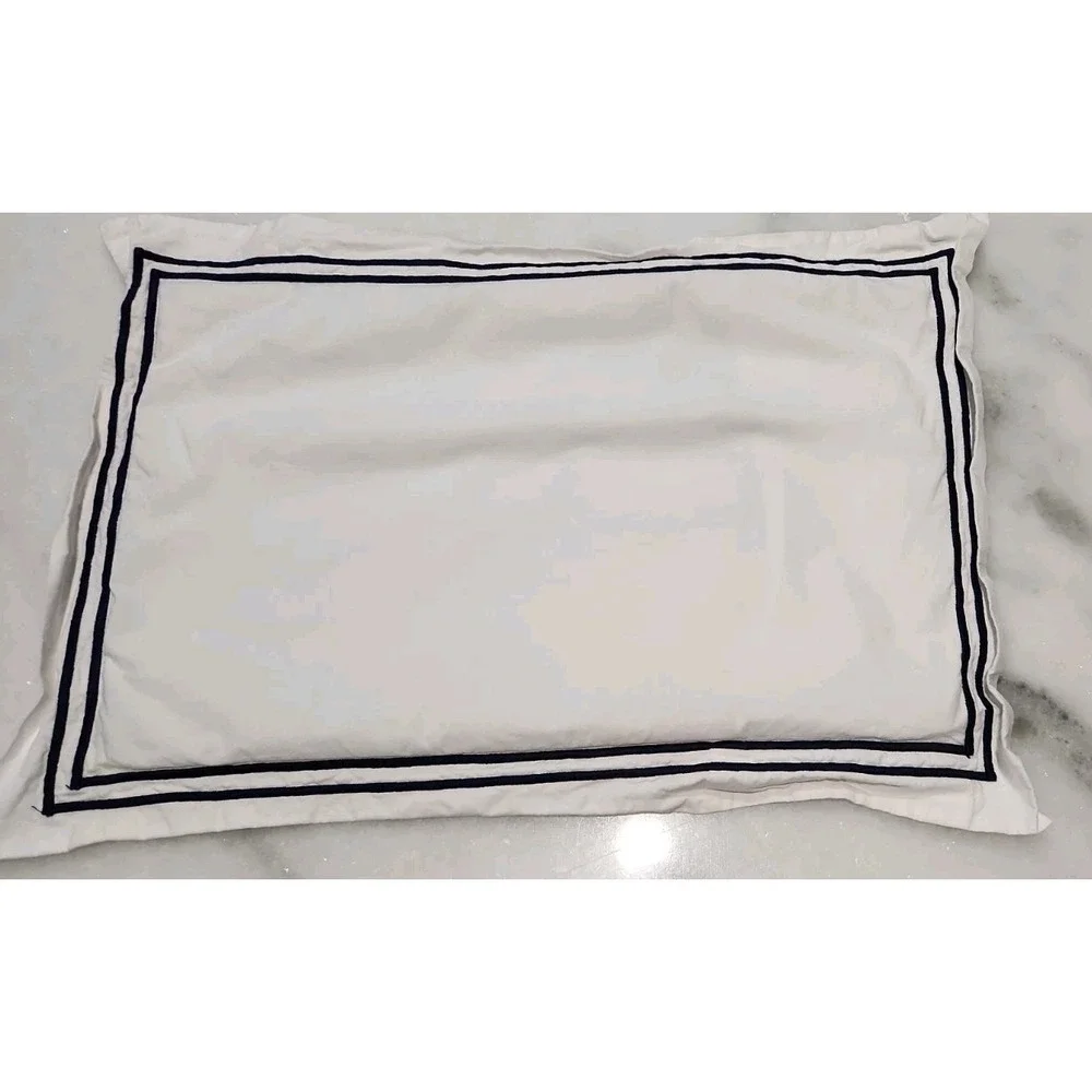 RESTORATION HARDWARE RH 22x15in White Navy Italian Hotel Satin Stitch Boudoir